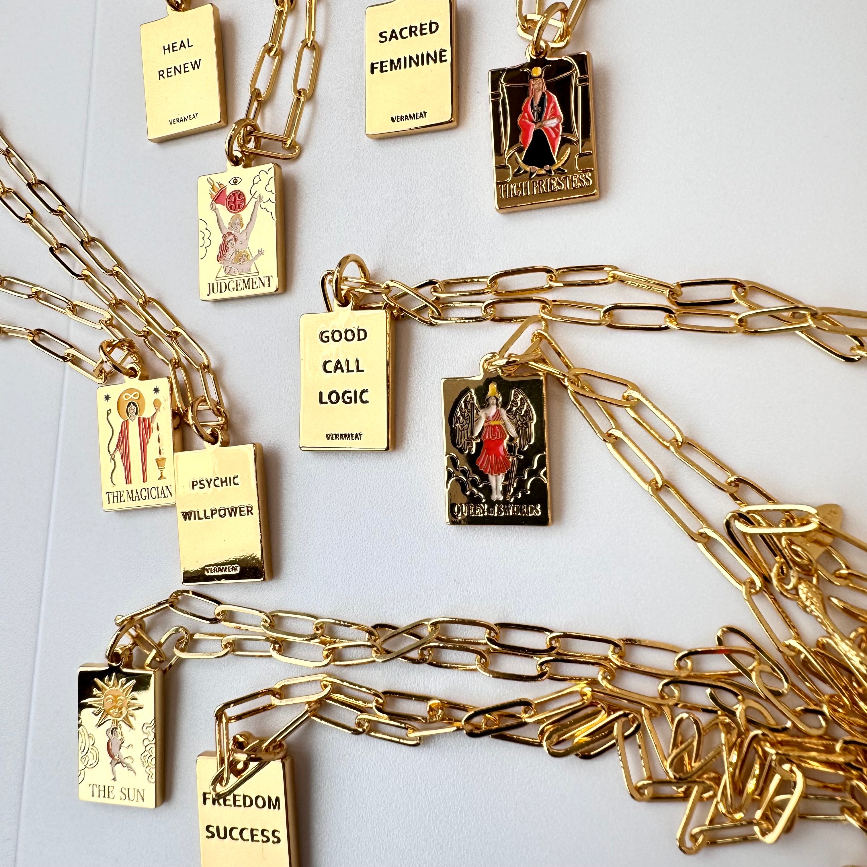 BABY COLOR LIFE TAROT NECKLACE