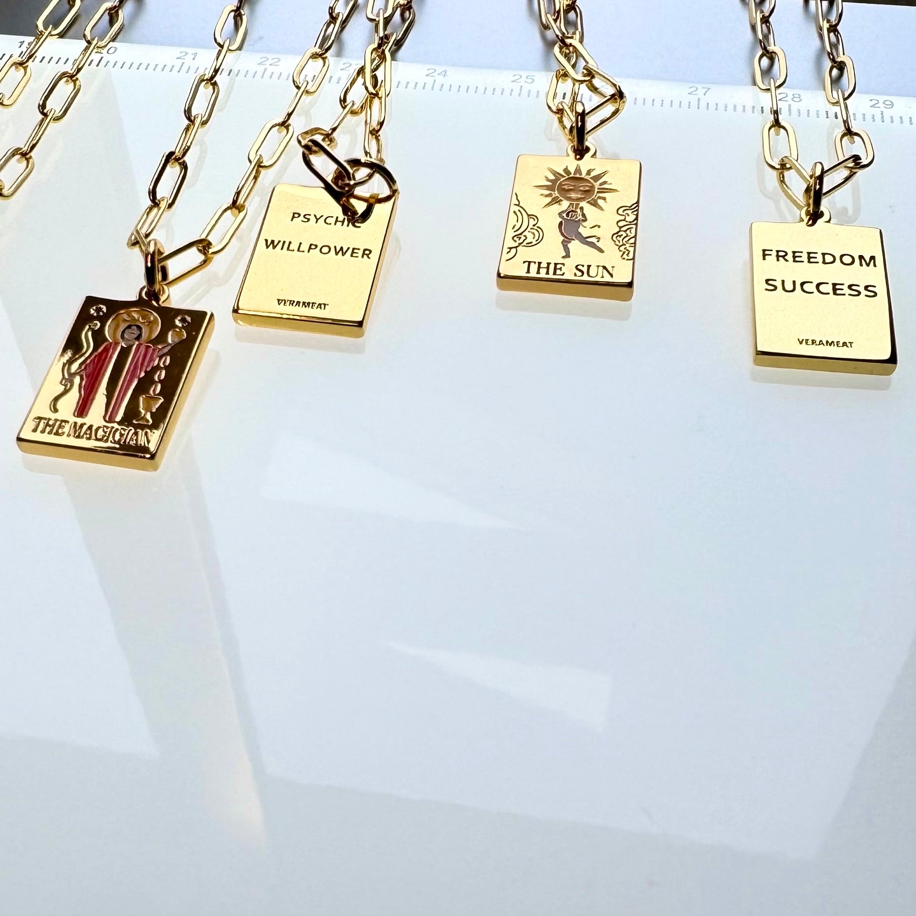 BABY COLOR LIFE TAROT NECKLACE