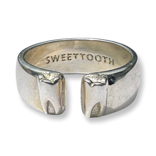 Sweet Tooth Band