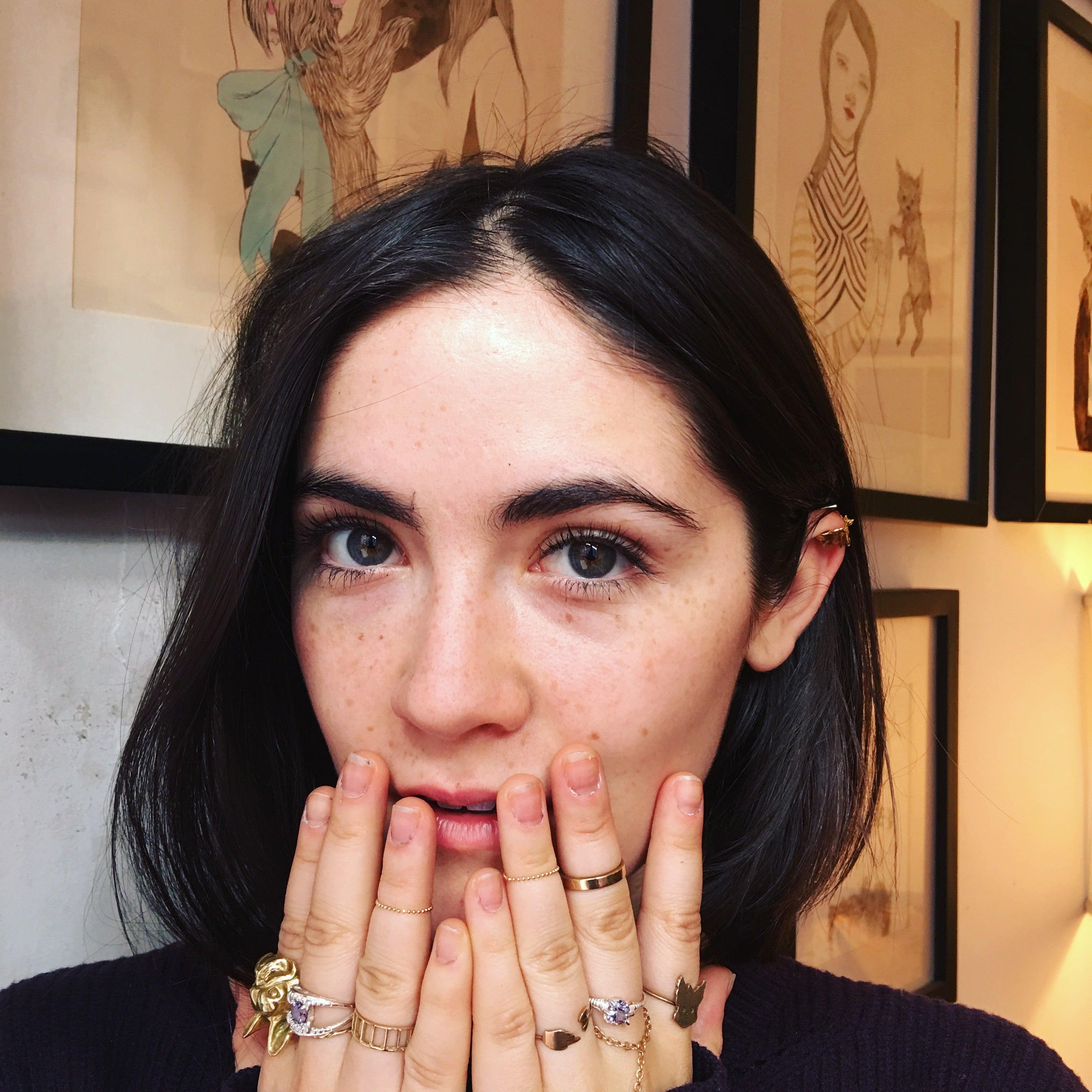 Isabelle Fuhrman showing off VeraMeat's Vampire Bite Ring