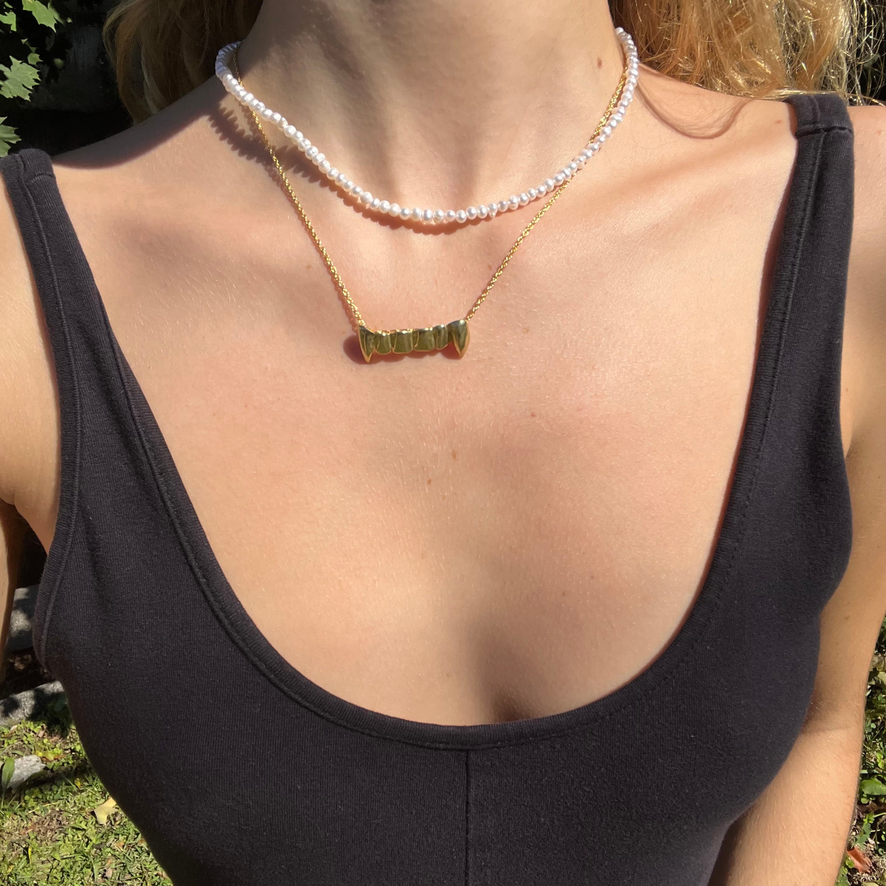 DELICATE BUT STRONG PEARL NECKLACE