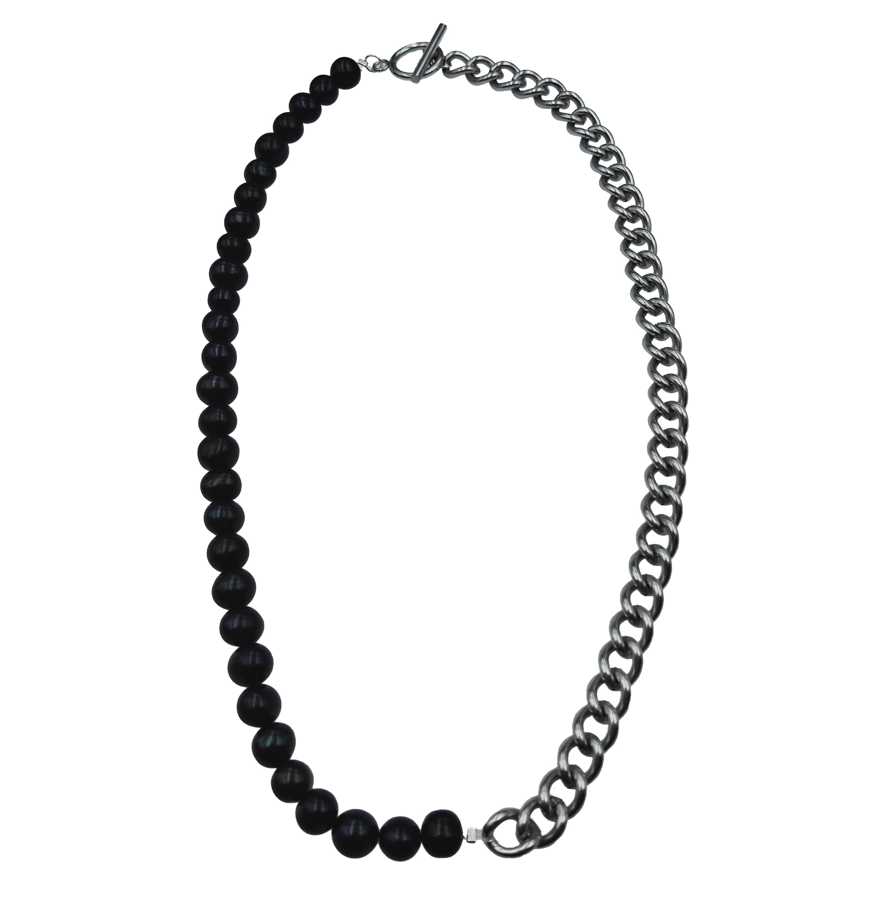 BLACK PEARL CHOKER