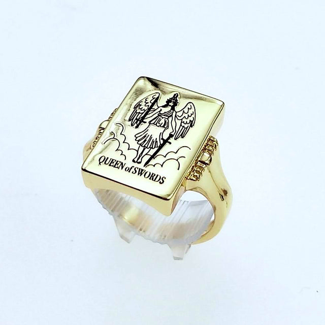 TINY TAROT CARD SIGNET GIFT