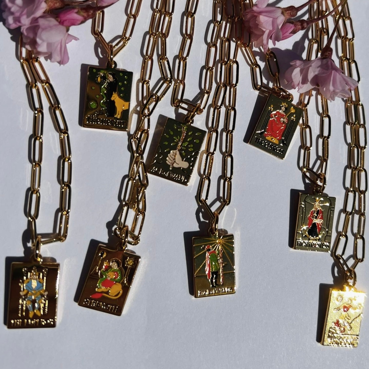 BABY COLOR LIFE TAROT NECKLACE