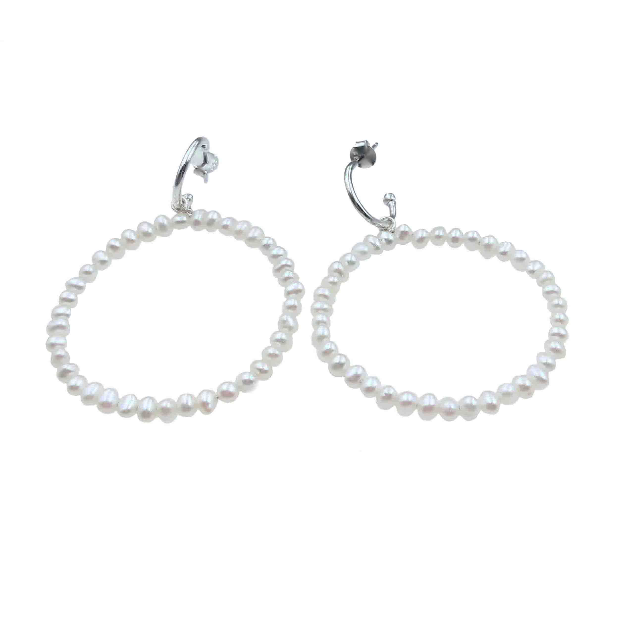 DELICATE BUT STRONG PEARL HOOPS