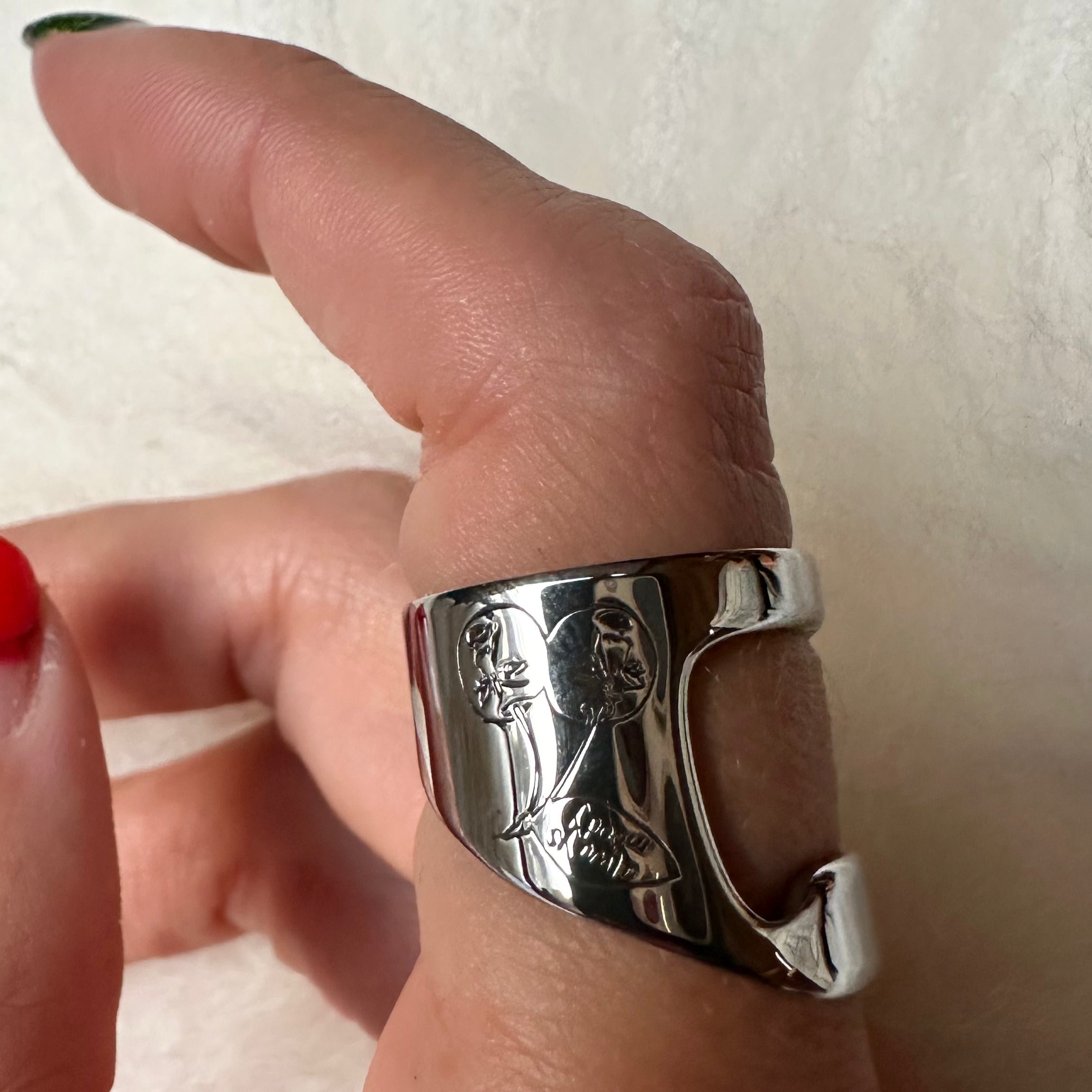 BOTTLE OPENER RING GIFT