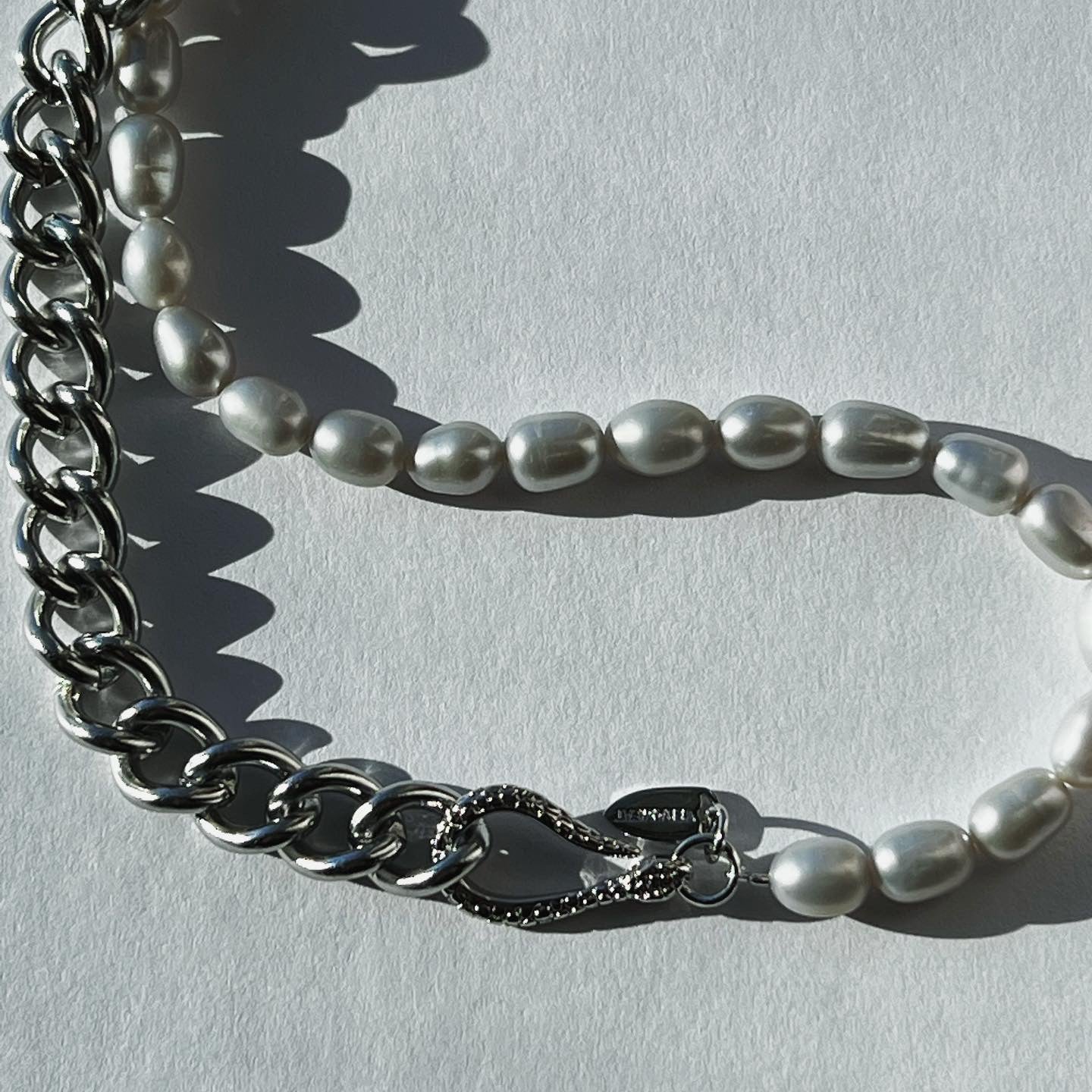 MR GREY CHAIN